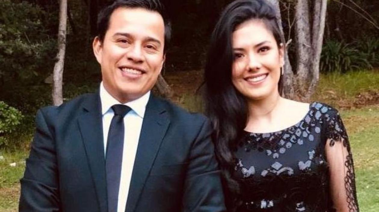 Andrés Mayorquín y su esposa Karen Váquiro.