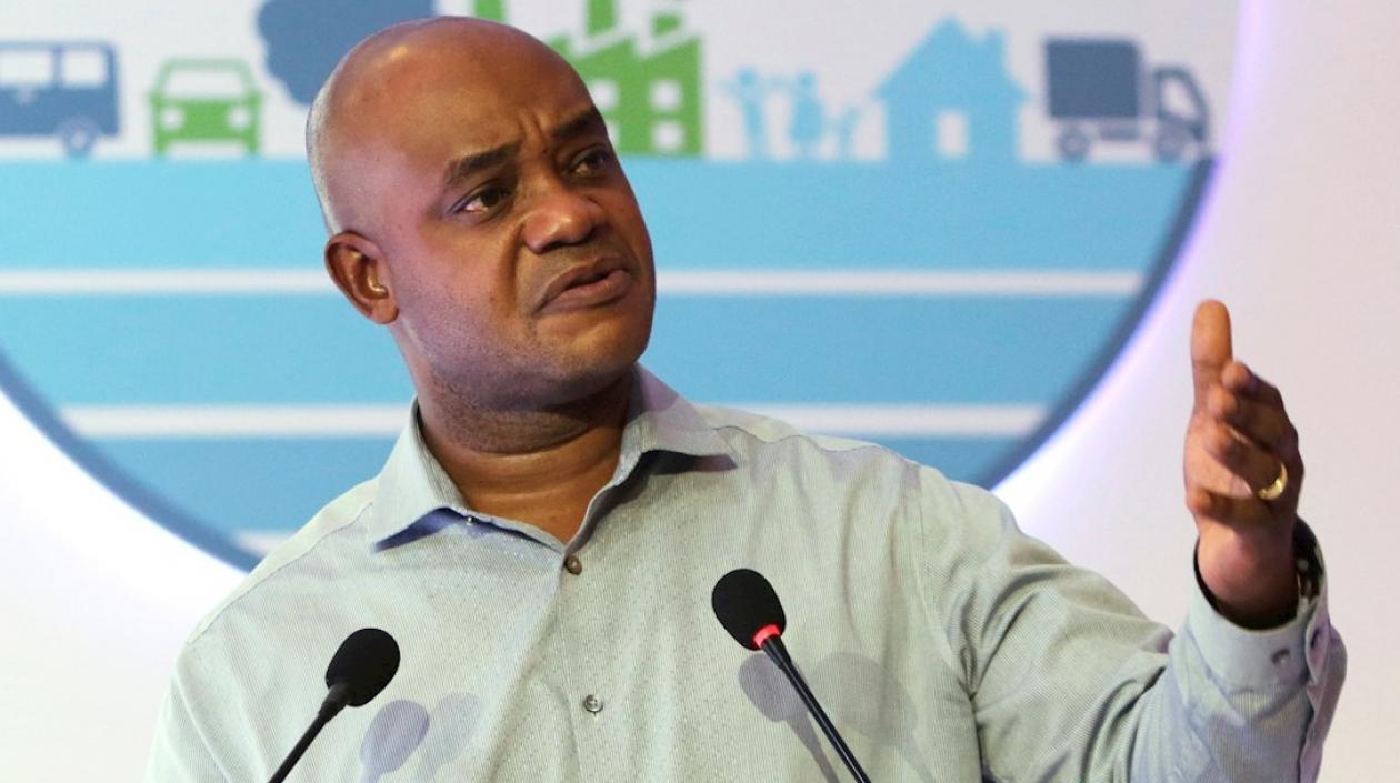 El exministro de Ambiente, Luis Gilberto Murillo.