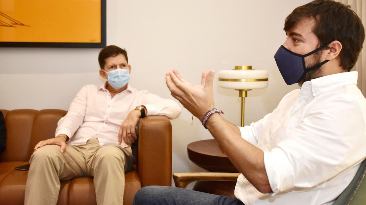 El Ministro de Justicia, Wilson Ruiz, y el Alcalde Jaime Pumarejo.