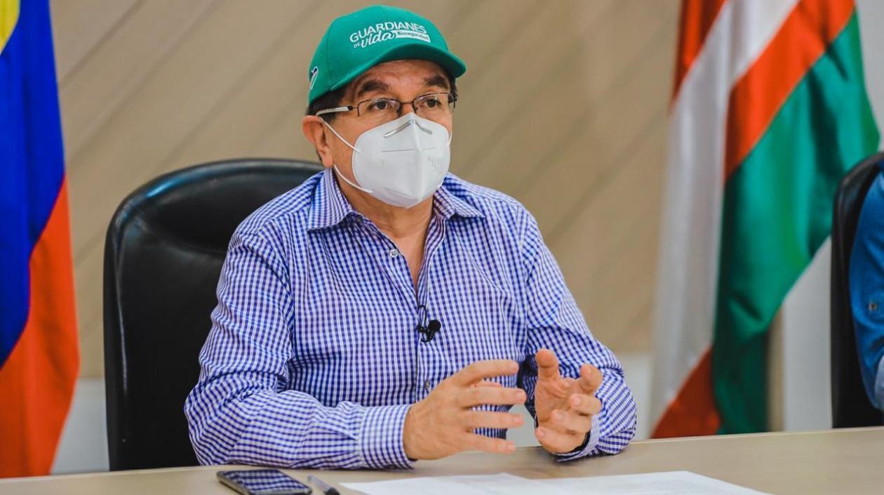 El ministro de Salud, Fernando Ruiz.