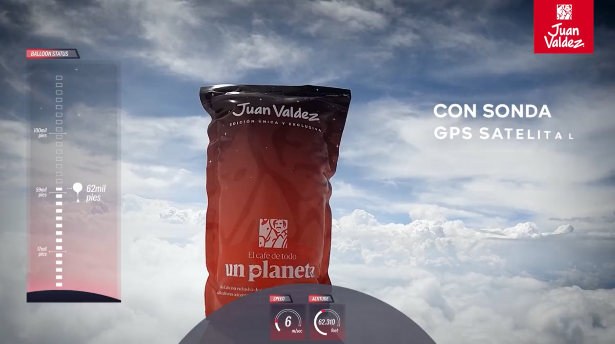 Bolsa de café en el espacio.