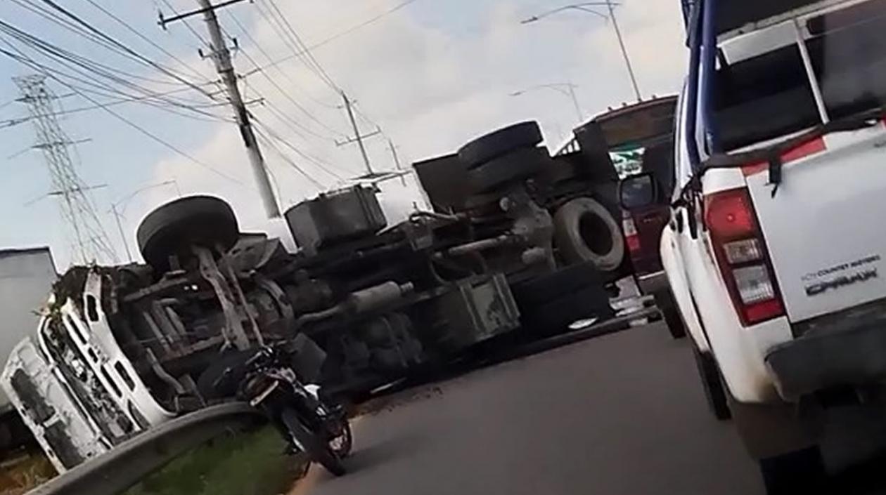 Momentos del accidente de tránsito.