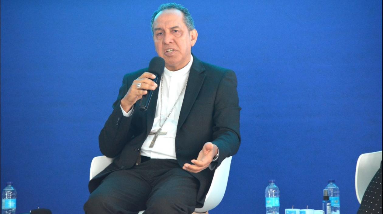 Monseñor Pablo Salas, Arzobispo de Barranquilla.