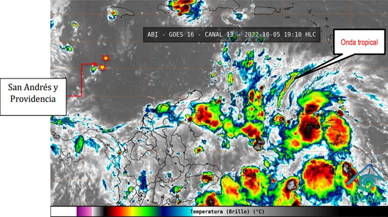 Onda tropical en el Caribe