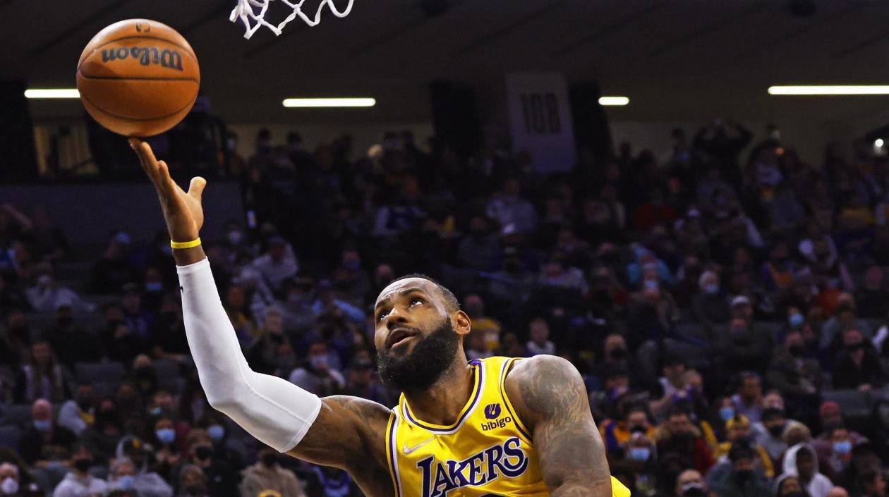 LeBron James, basquetbolista norteamericano. 