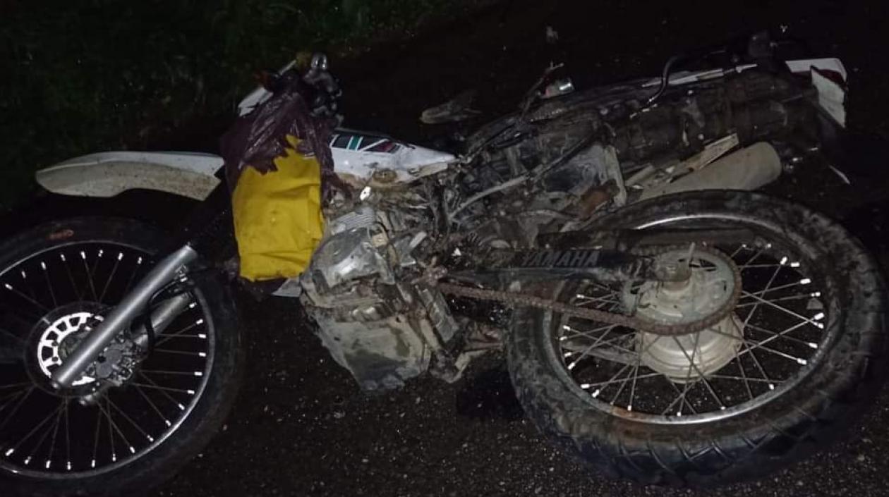 Motocicleta accidentada. 