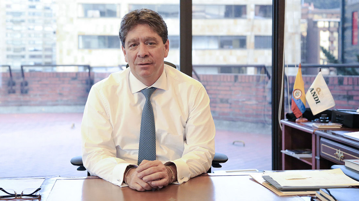 El presidente de la Andi, Bruce Mac Master.