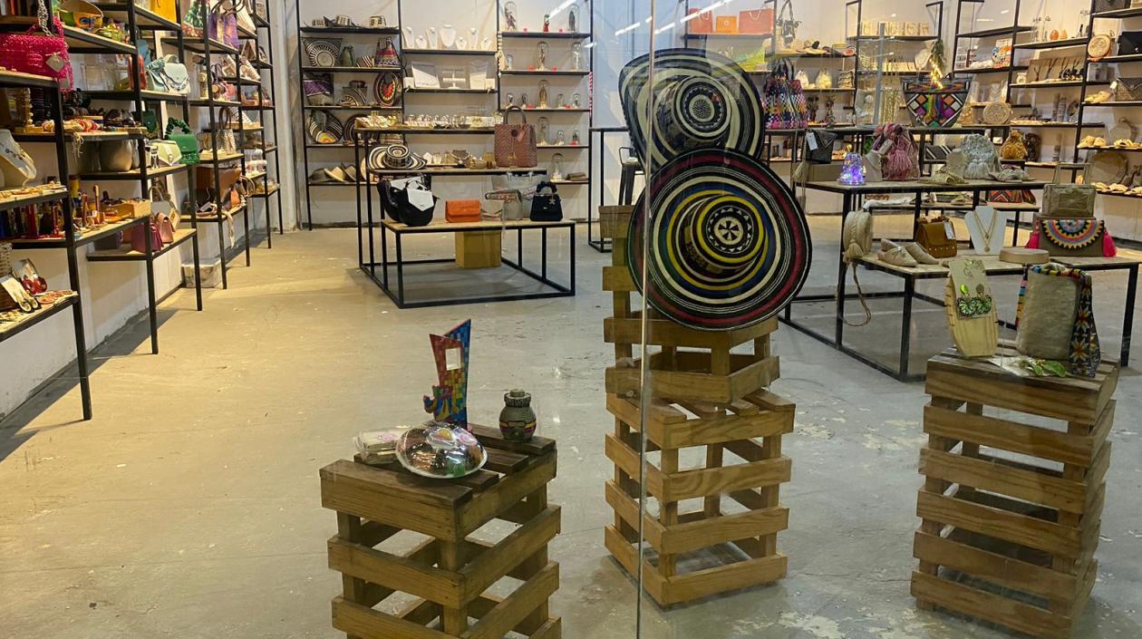 artesanías, macramé y artículos religiosos, entre otros, estarán en la Plaza Emprende,