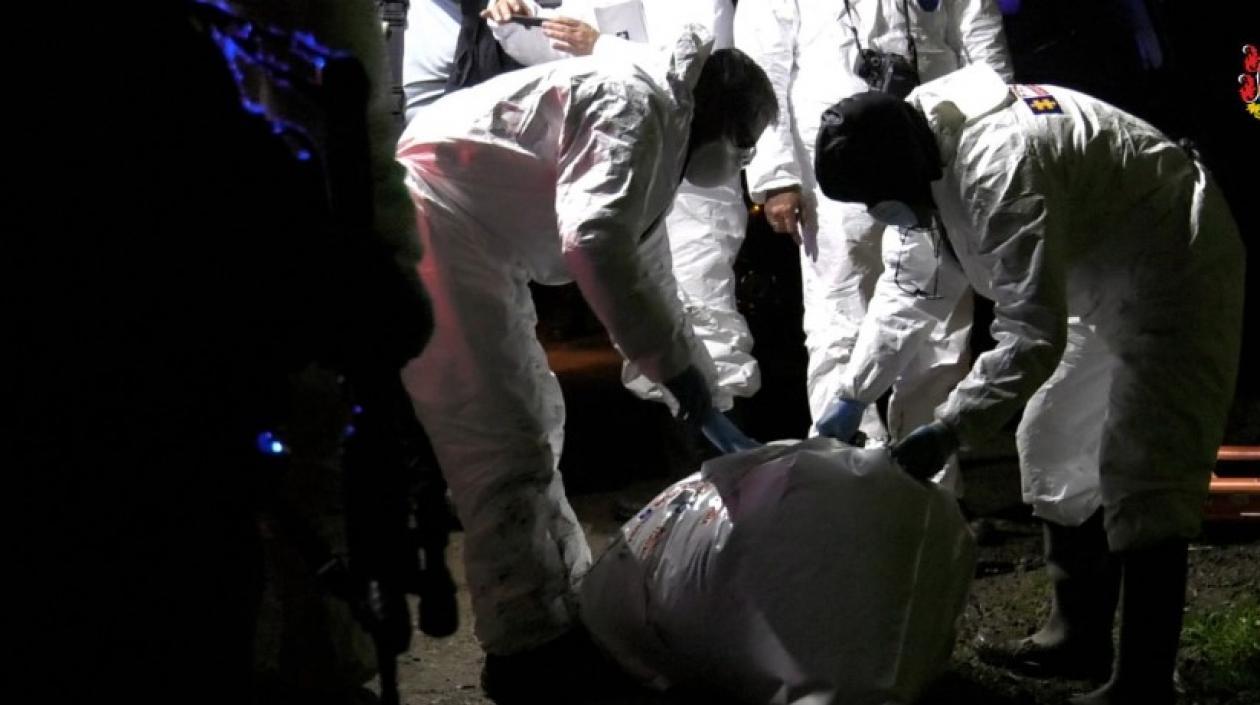 La Fiscalía fue la encargada del levantamiento del cuerpo.