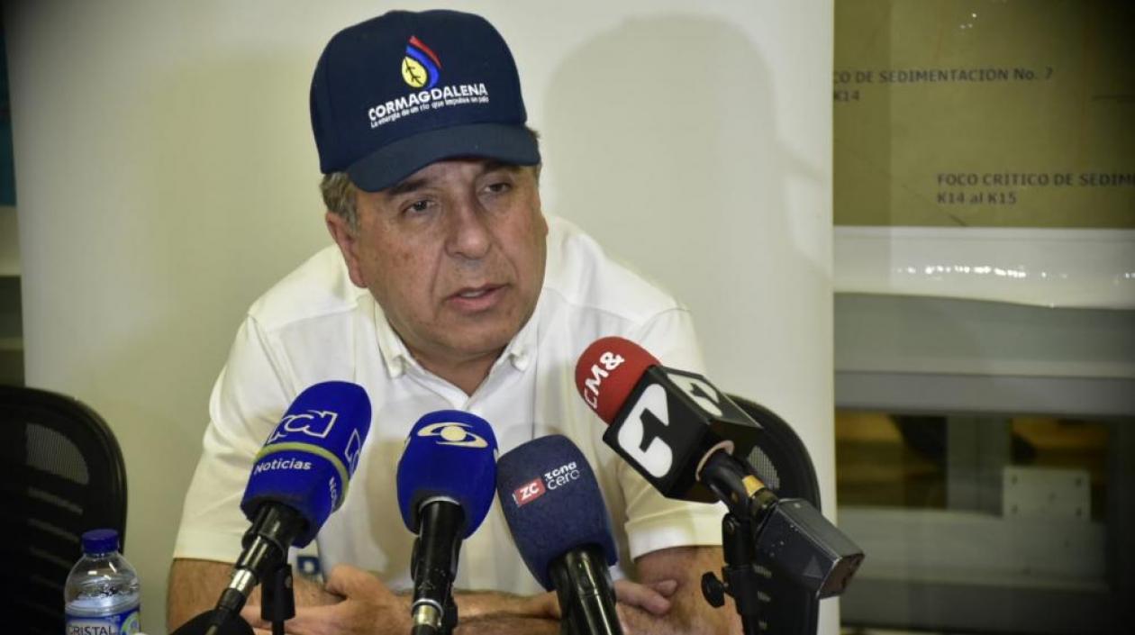 Guiillermo Reyes, MinTransporte en Cormagdalena