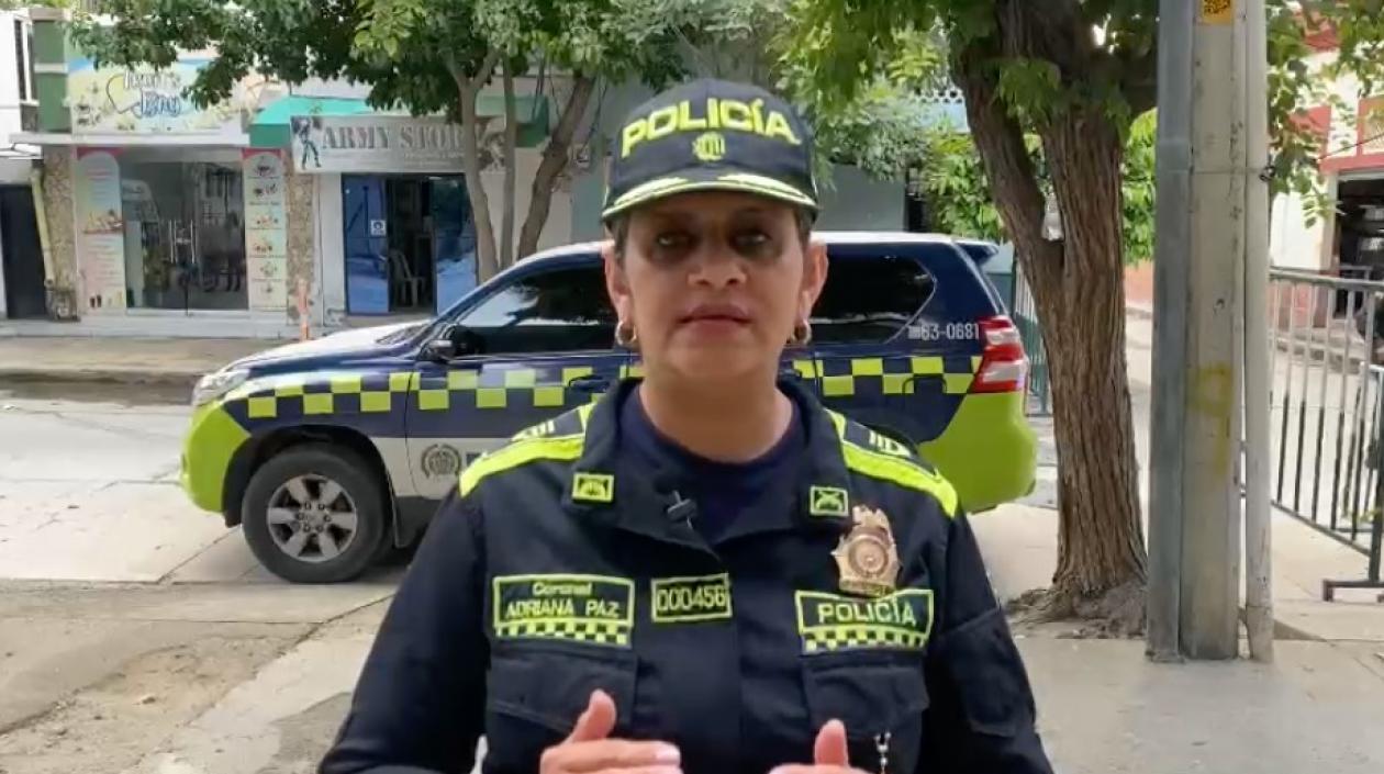 Coronel Adriana Paz. 