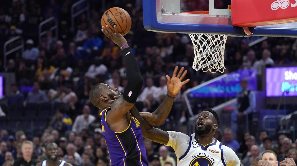 LeBron James, basquetbolista norteamericano. 