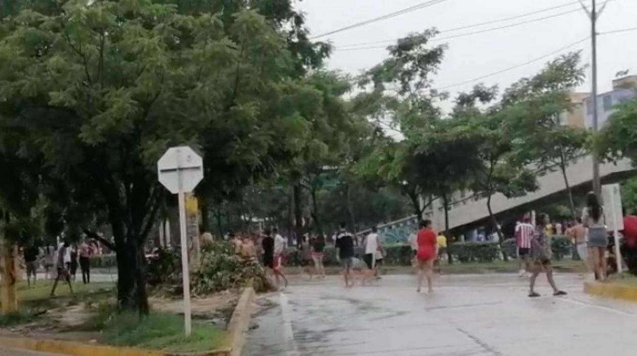 Momento del enfrentamiento en la Circunvalar. 