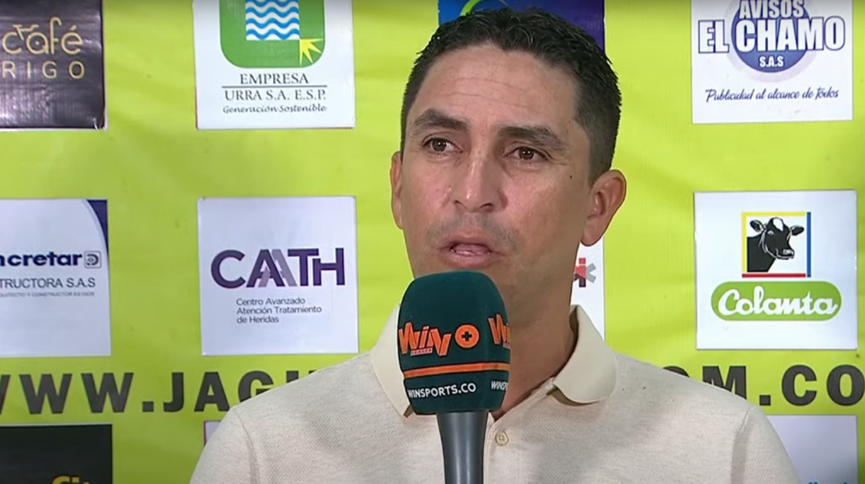 César Poveda, asistente técnico de Junior.