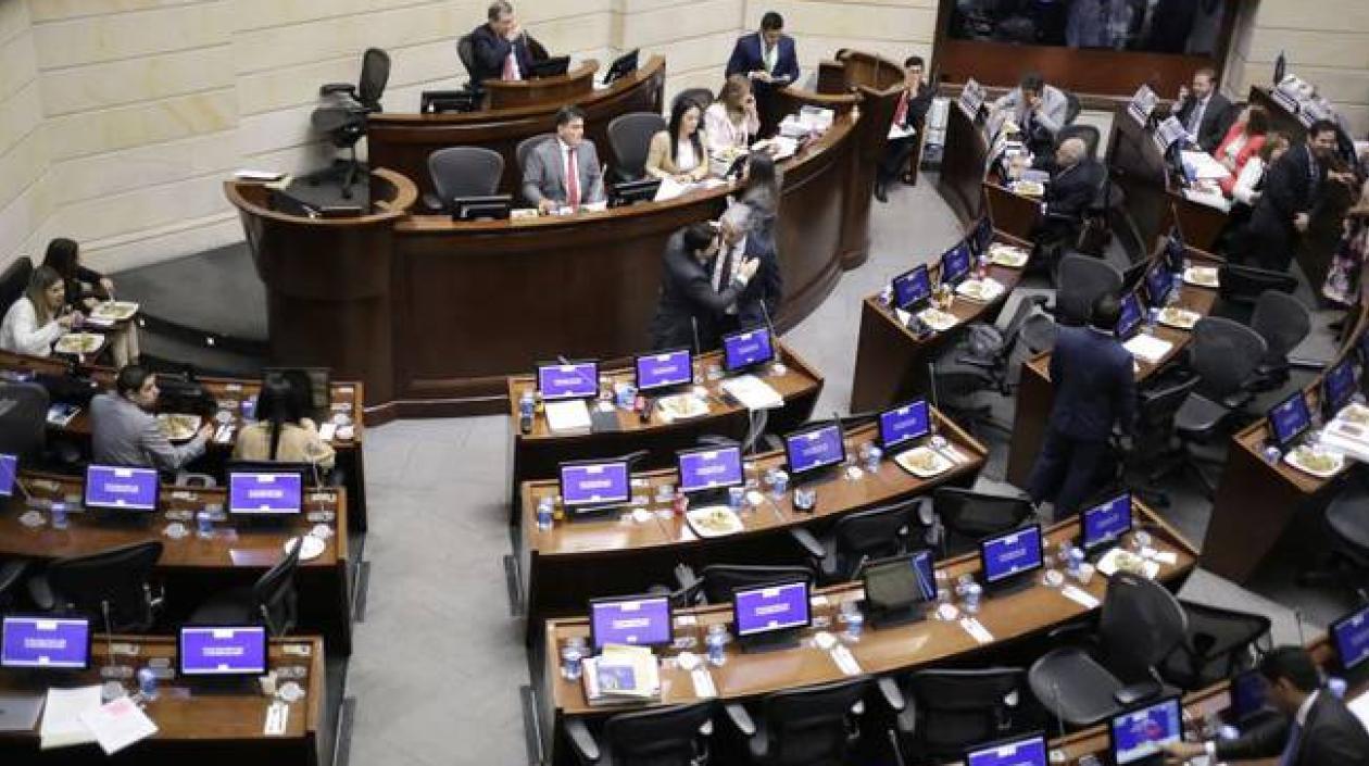 Sesión del Senado la noche del miércoles.