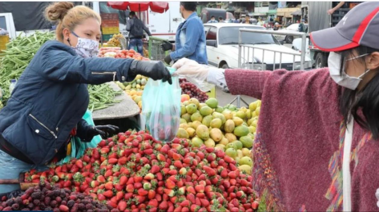 Los alimentos registraron una variación en lo que va del año de 22,66 %, dice el Dane.