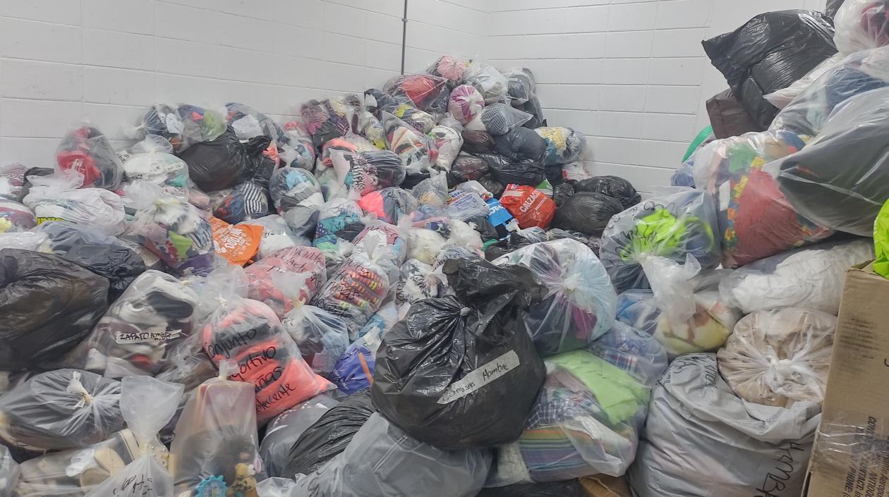 Ropa entregada a la campaña