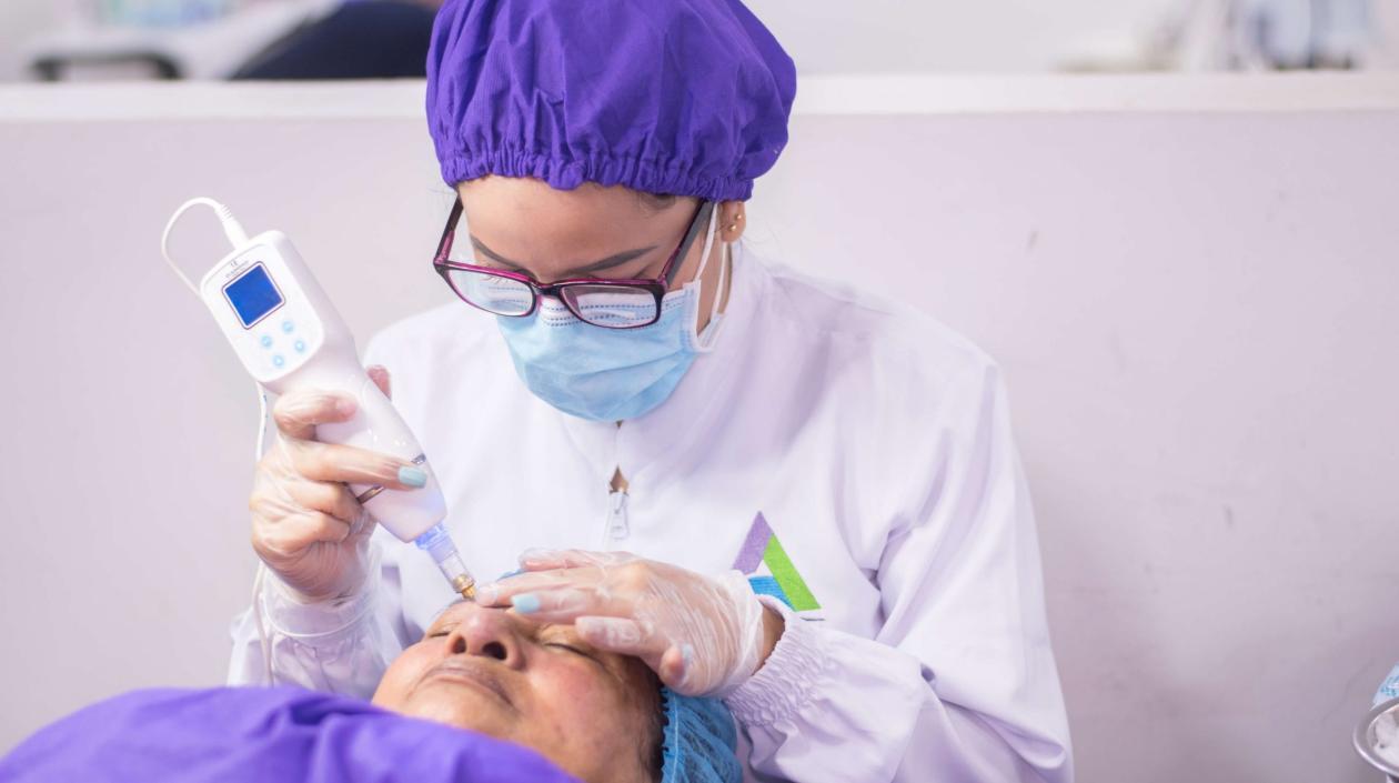 Procedimiento médico estético