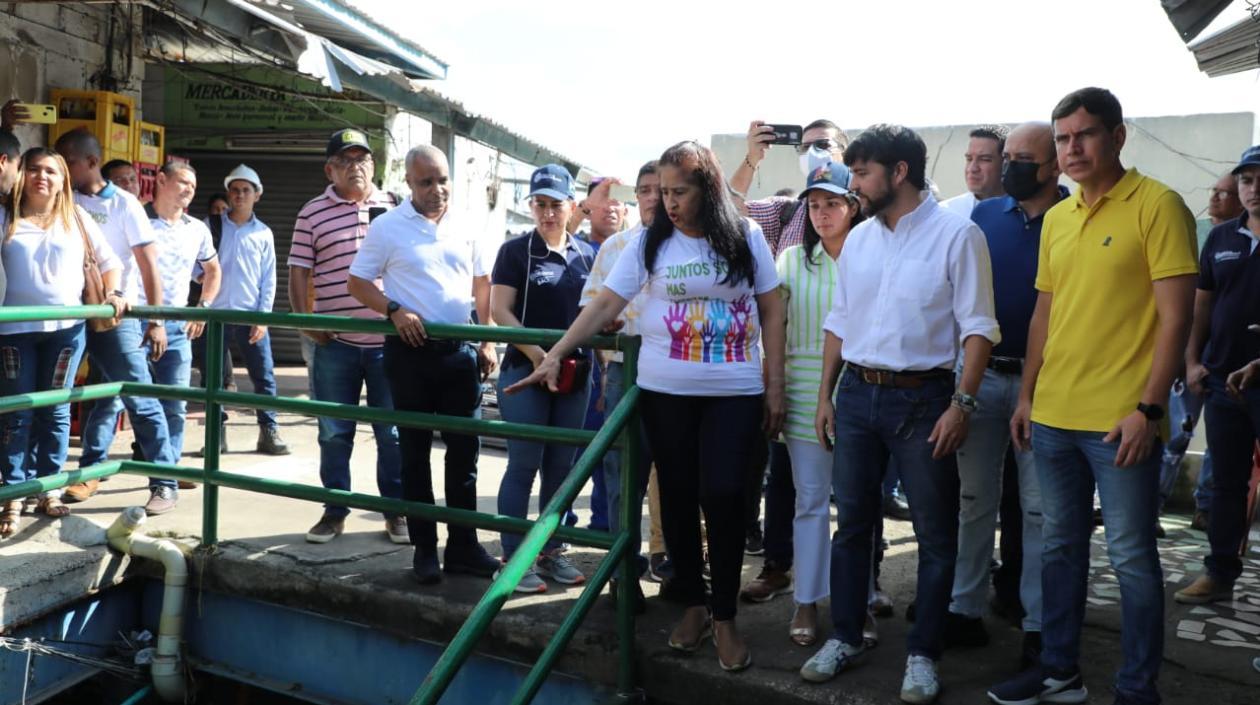 El Alcalde Jaime Pumarejo en La Magola.