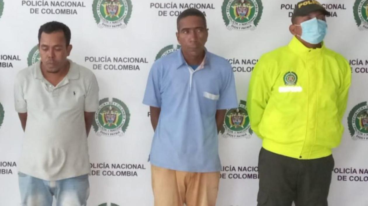 Néstor David Salcedo Vélez, alías Néstor y a Deivys José Angulo Vargas, alías El Viejo