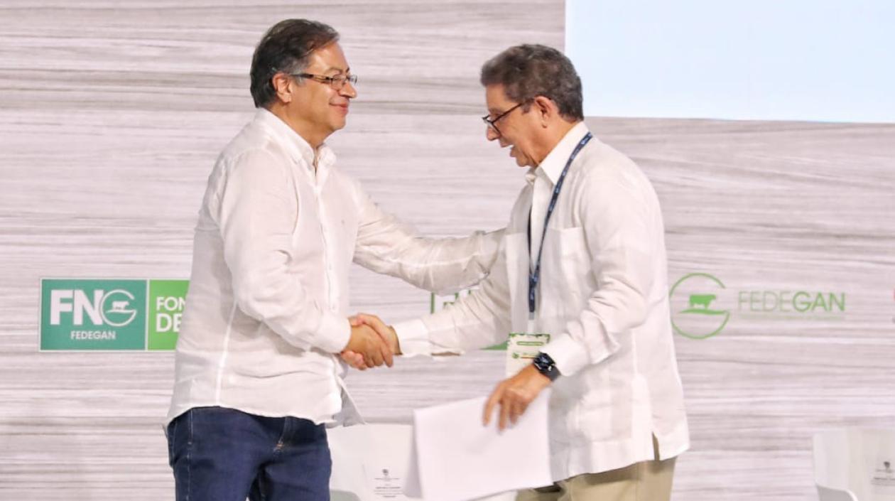 El Presidente Gustavo Petro y José Félix Lafaurie.