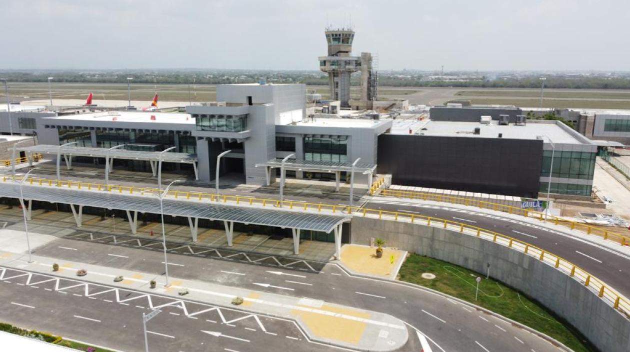 Fachada del aeropuerto Ernesto Cortissoz.