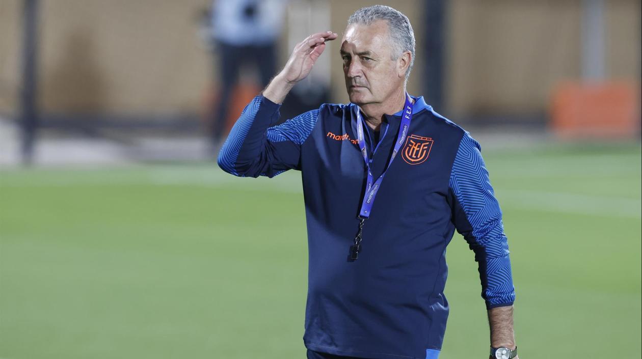 Gustavo Alfaro, técnico de Ecuador. 