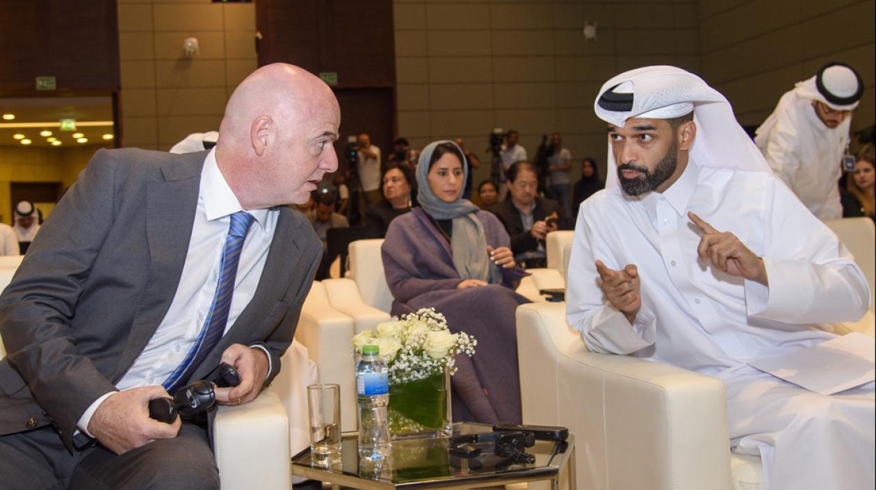 Gianni Infantino y Hassan Al Thawadi.