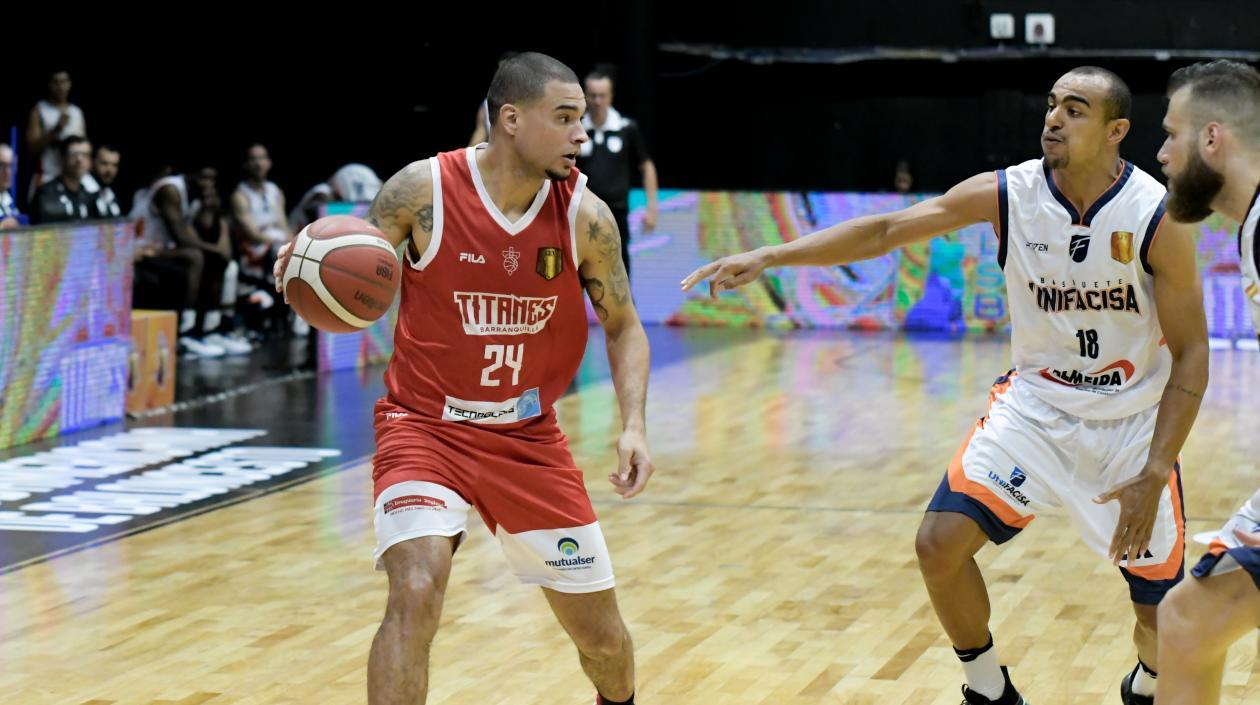 El puertorriqueño Jonathan Rodríguez se destacó al marcar 18 puntos.