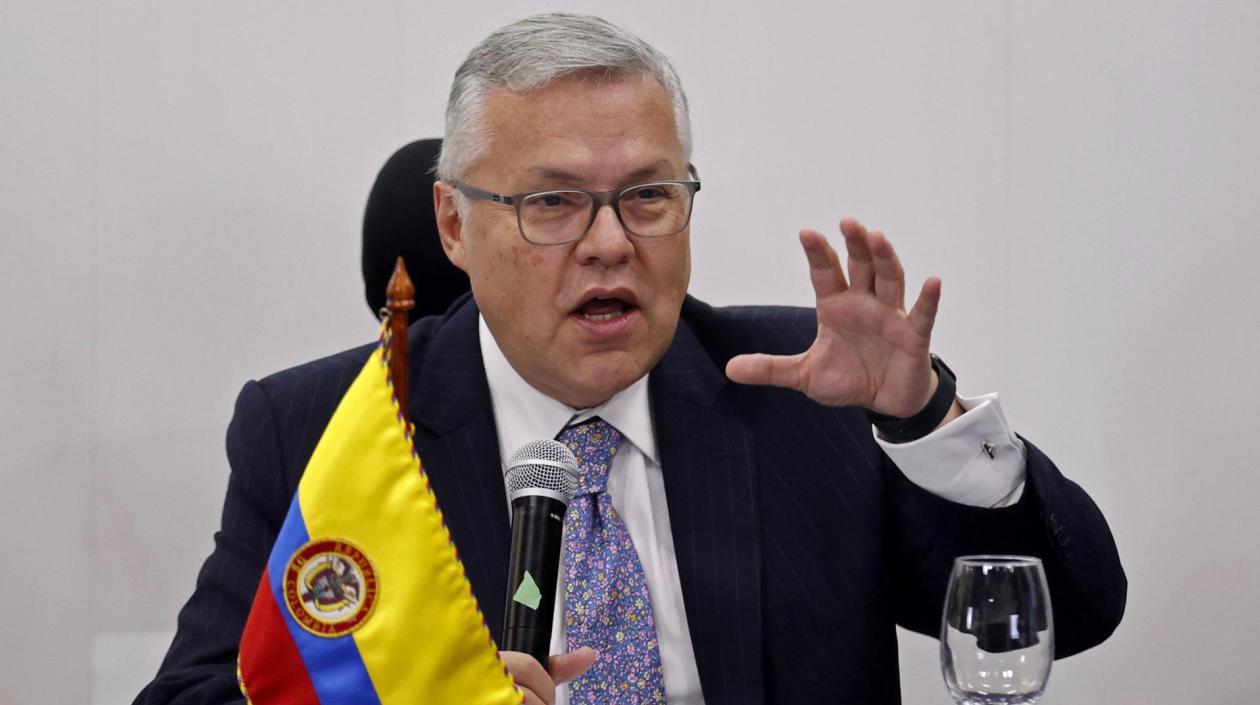 El ministro de Justicia, Néstor Osuna.