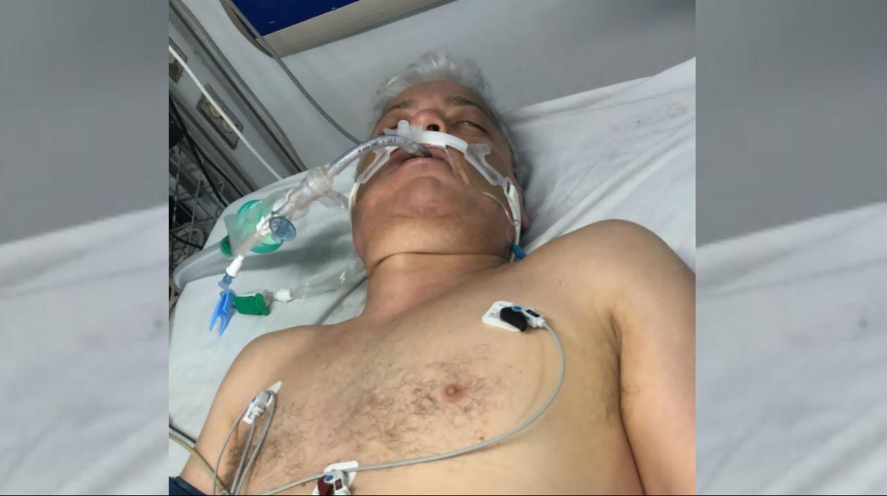 El paciente está sin identificar y se publica la foto para lograr hallar a su familia. 