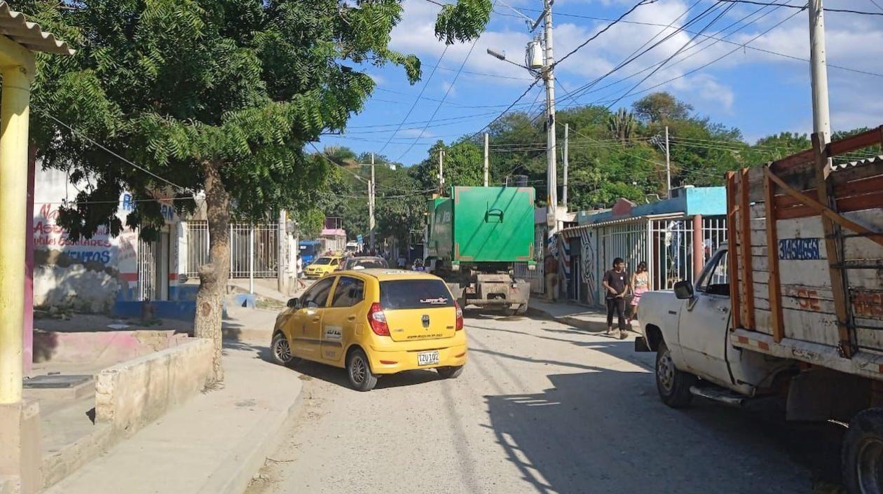 Bloqueo en la vía de acceso al relleno sanitario.