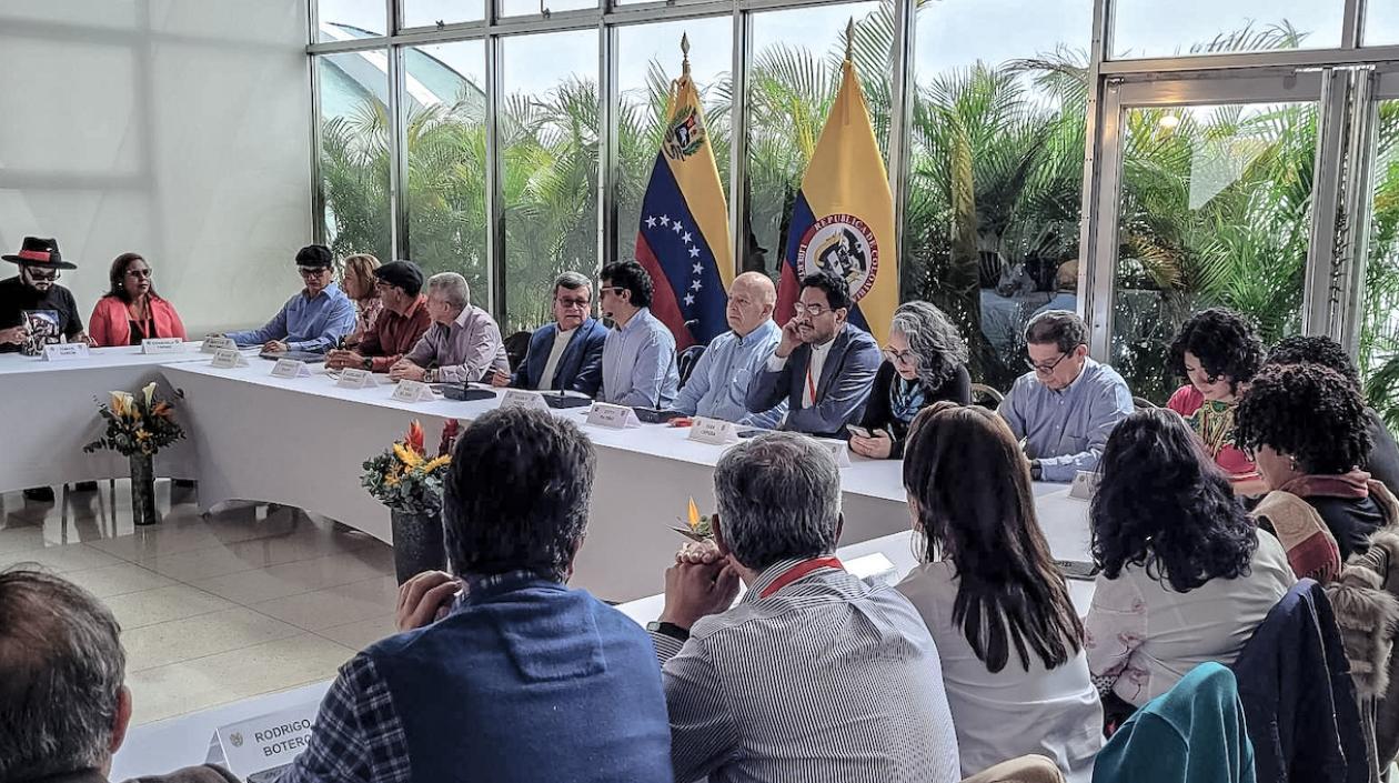 Cierre del ciclo de negociaciones en Caracas.