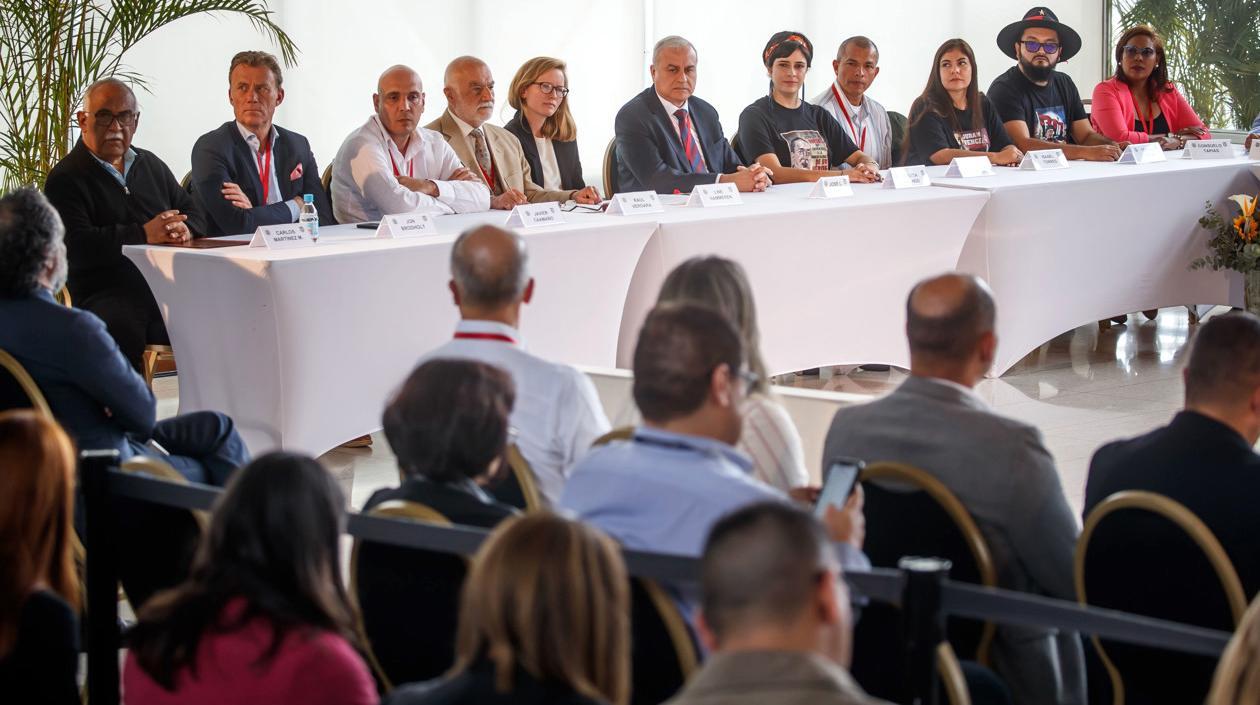 La mesa de diálogos cerrando el primer ciclo.