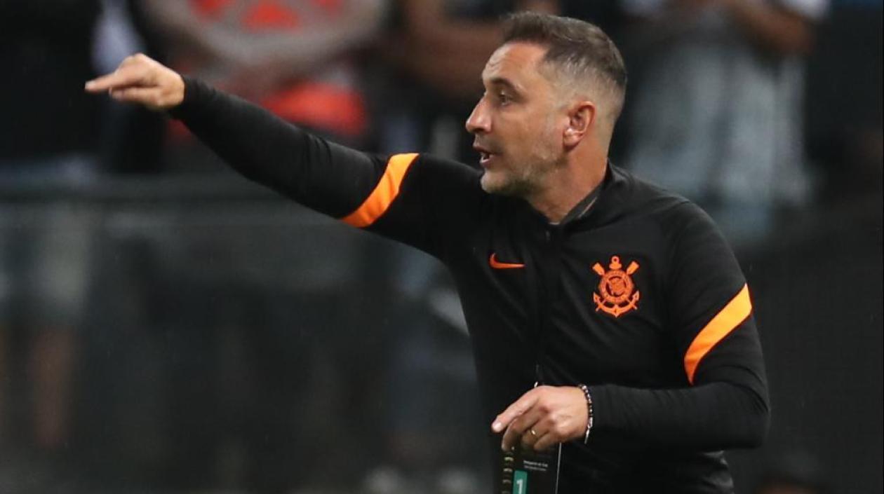 Vítor Pereira dirigió este año al Corinthians.