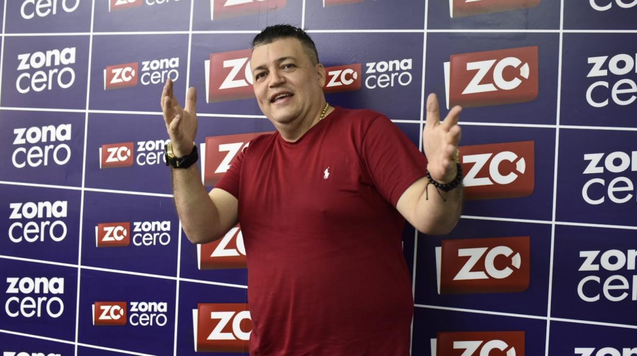 José Luis Morrón, artista. 