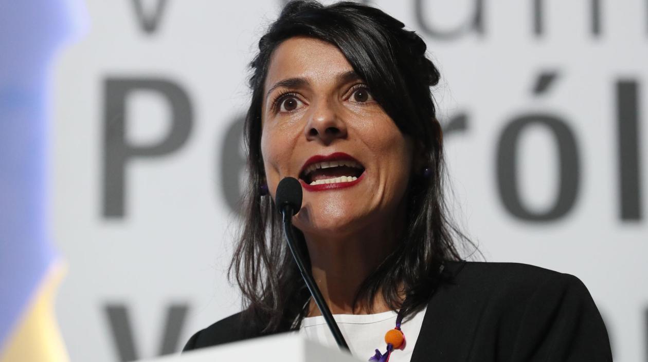 Irene Vélez, ministra de Minas.