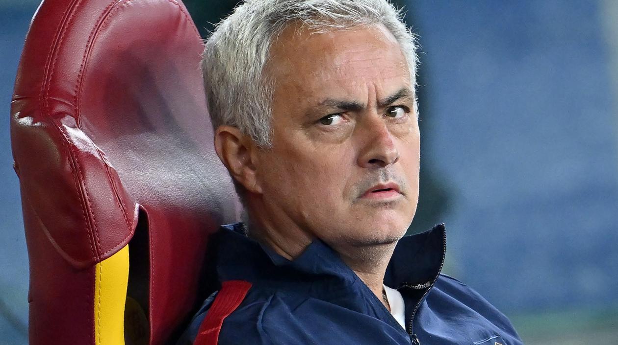 José Mourinho dirige actualmente a la Roma.