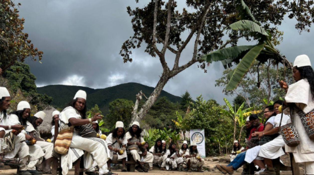 Miembros del pueblo Arhuaco.