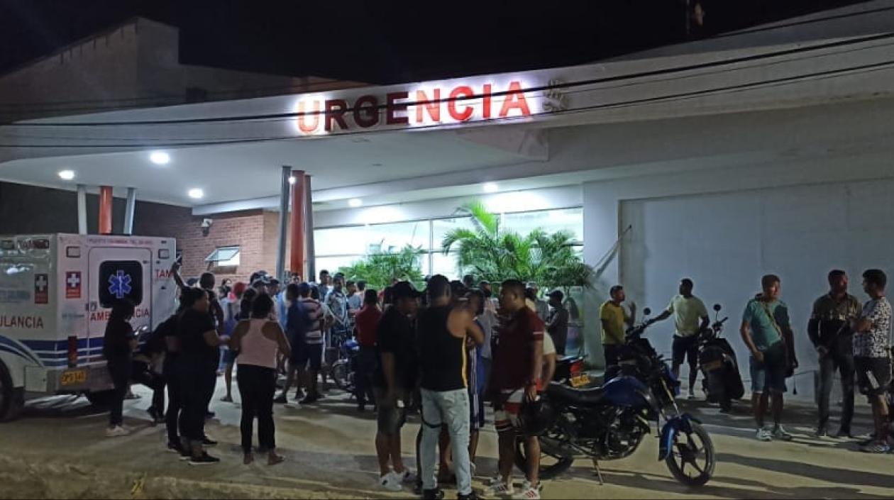 La víctima fue llevada al Hospital de Puerto Colombia, donde se confirmó su deceso. 