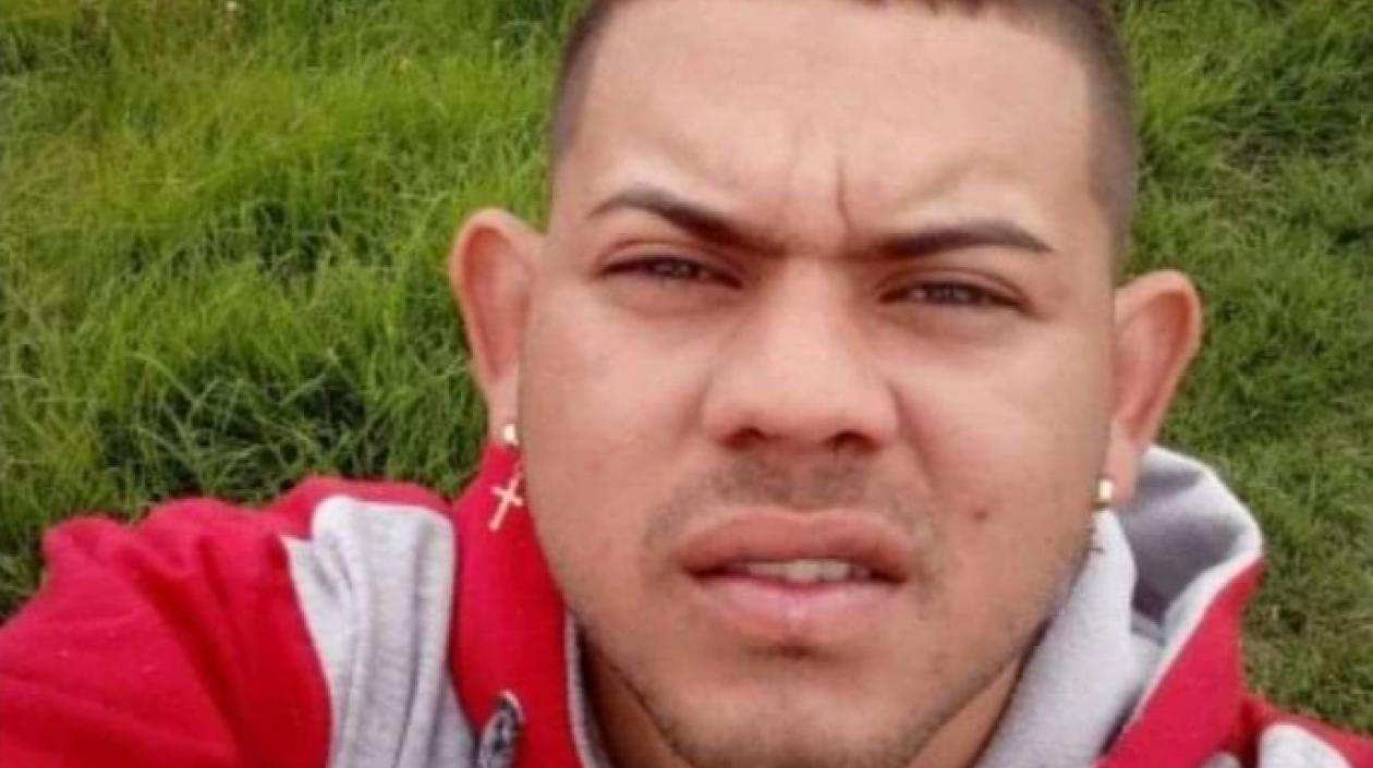 Luis Carlos Santiago Blanco.