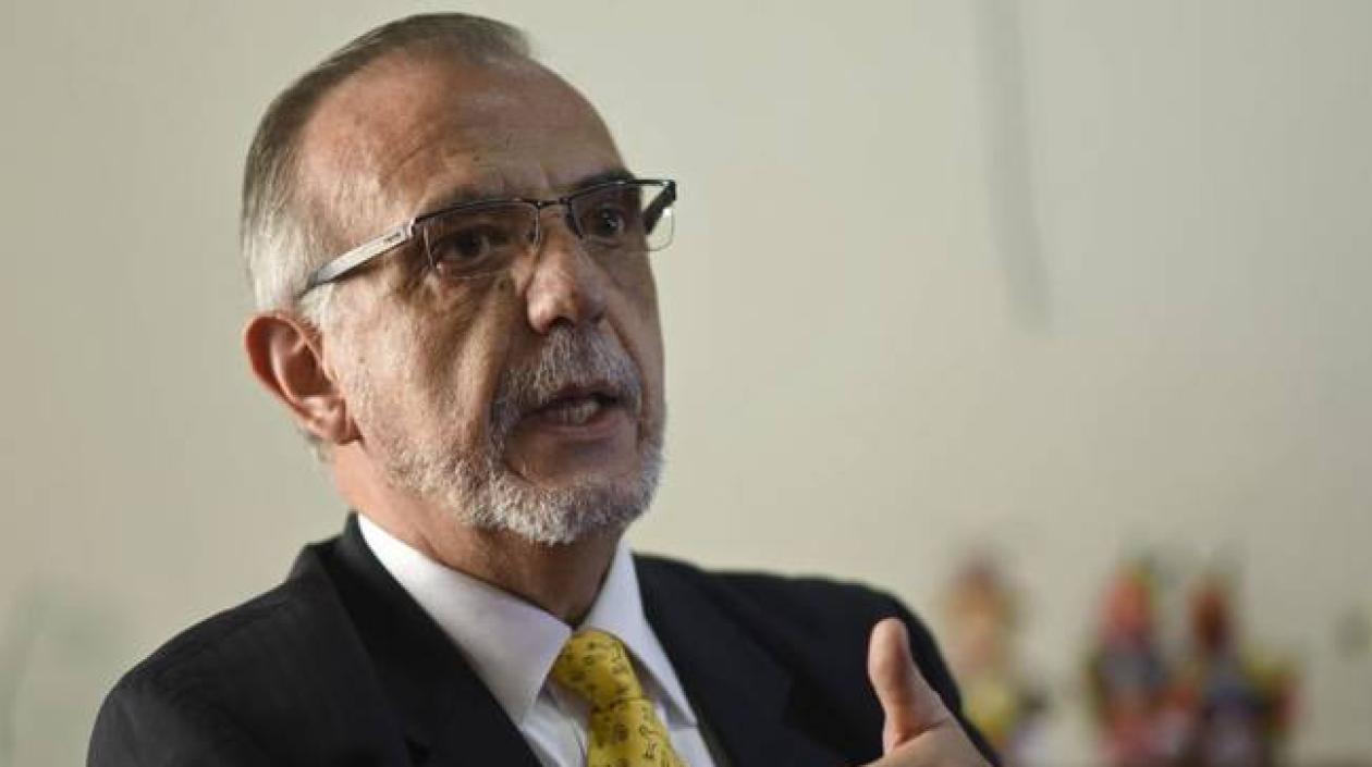 Iván Velásquez, ministro de Defensa.