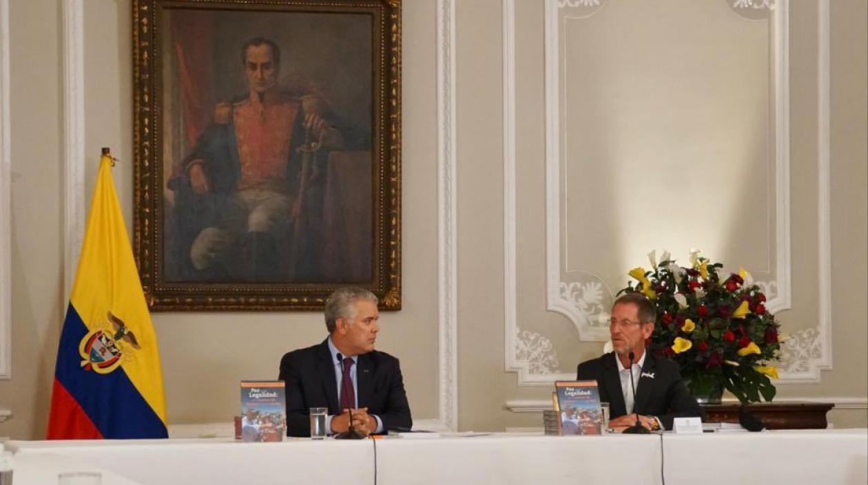 El Presidente Iván Duque y Emilio Archila.