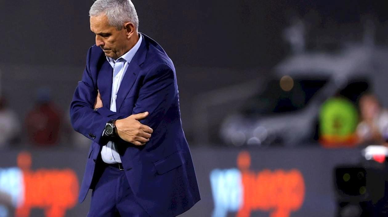 La cara de la derrota del DT Reinaldo Rueda.