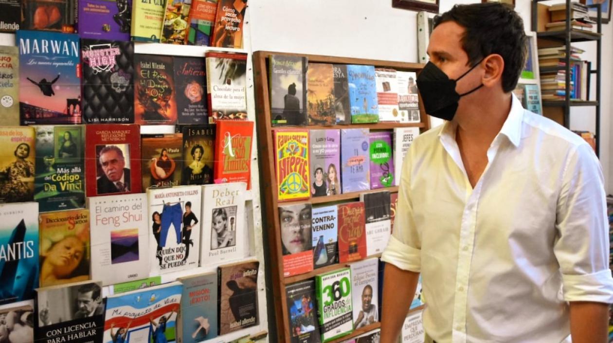 El Secretario de Control Urbano, Ángelo Cianci, recorriendo la Feria.