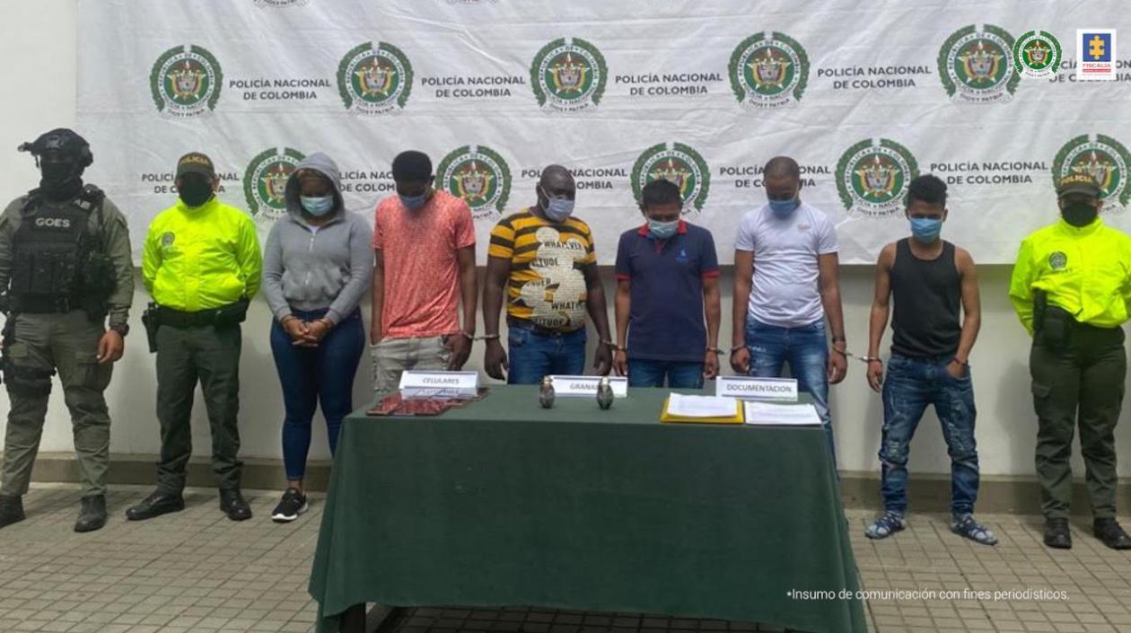 Presuntos integrantes del ELN capturados en Cali.