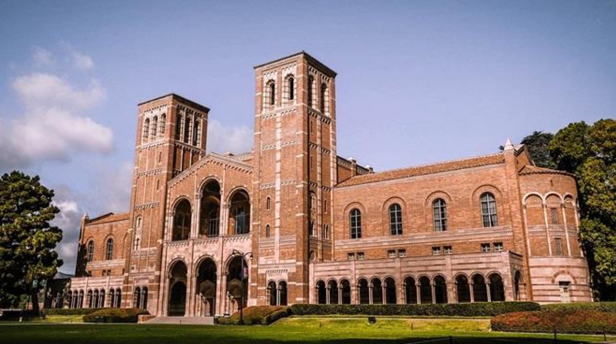 La Universidad de California.