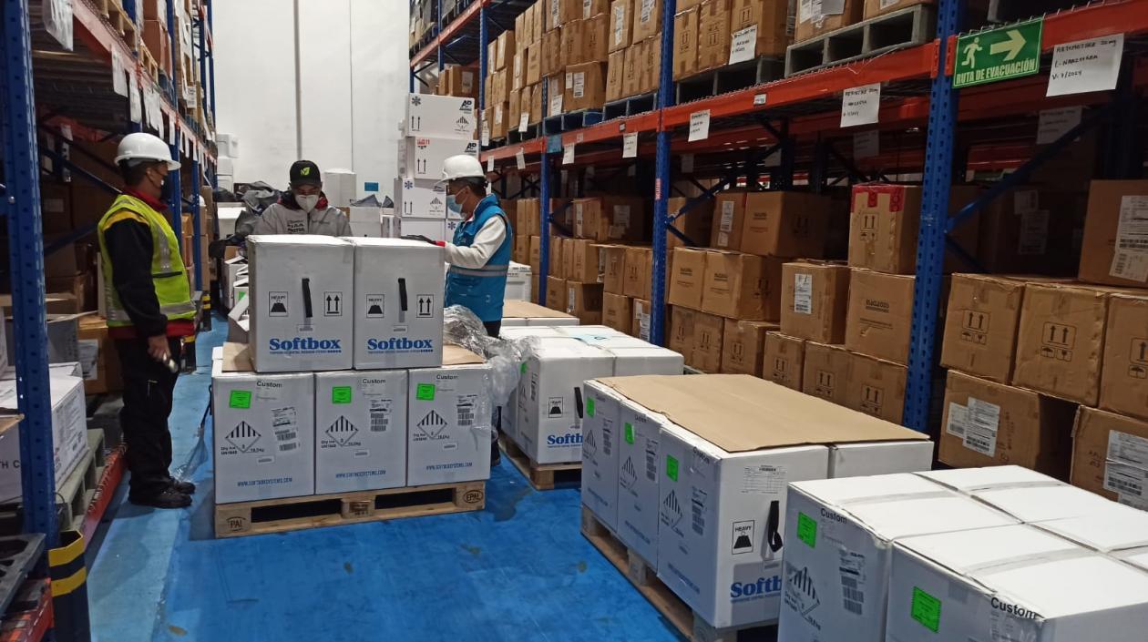 Imagen de las vacunas que llegaron.