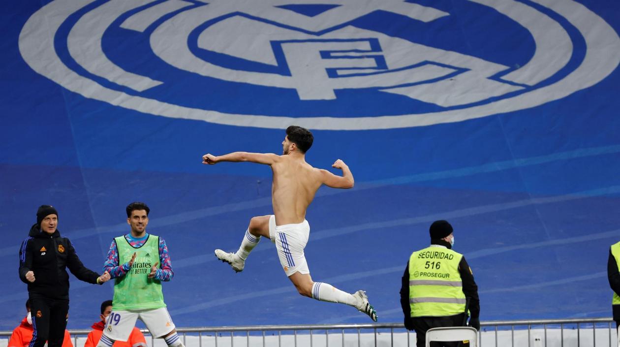 Marco Asensio celebra el gol del triunfo. 