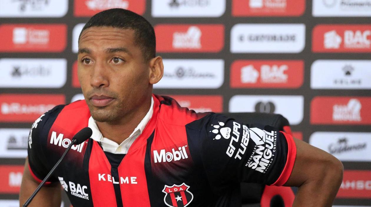 Marcel Hernández, jugador cubano. 